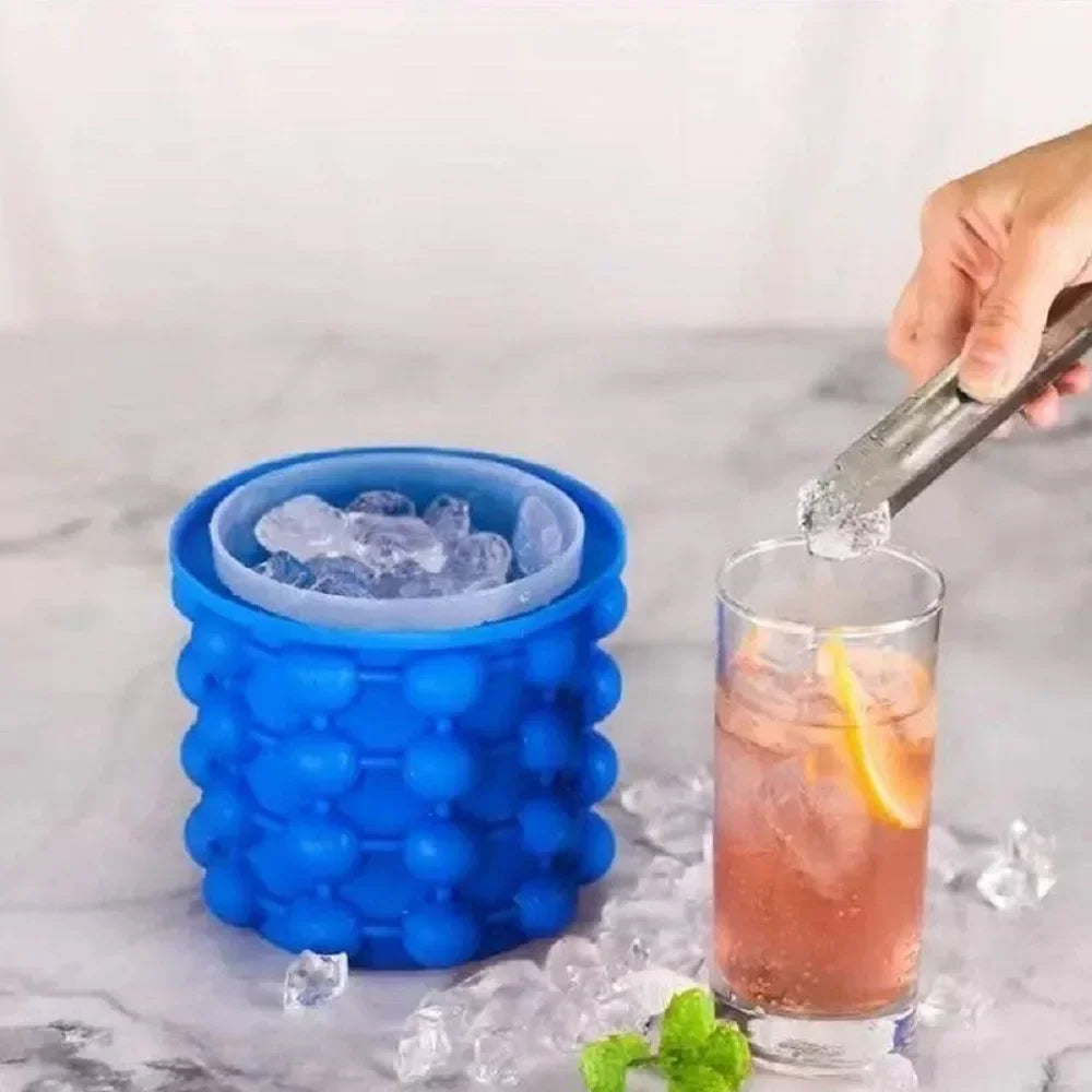 Ice Cubes Maker