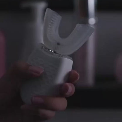 TotalClean Brush (Adults)